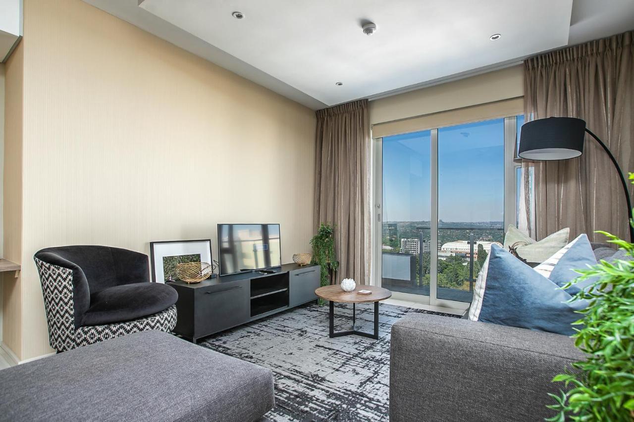The Tyrwhitt Rosebank Apartments (Adults Only) Johannesburg Exterior foto